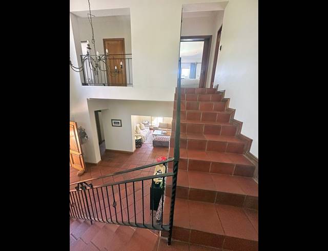 4 BEDROOM HOUSE FOR SALE IN COUNTRY LIFE PARK